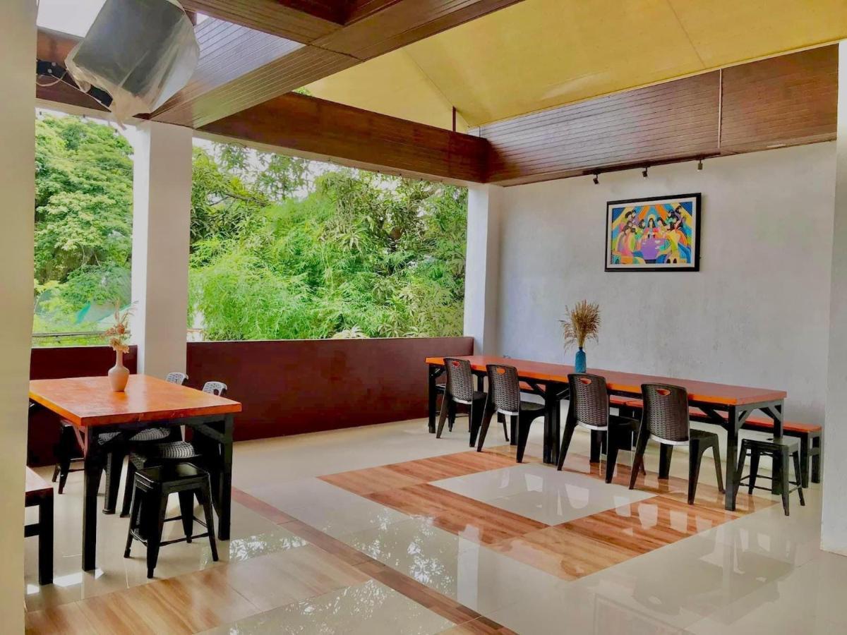 Frachette'S Bed & Breakfast Puerto Princesa Exteriör bild